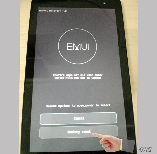 Chọn Factory reset